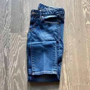 Gap 28S Always Skinny Jeans